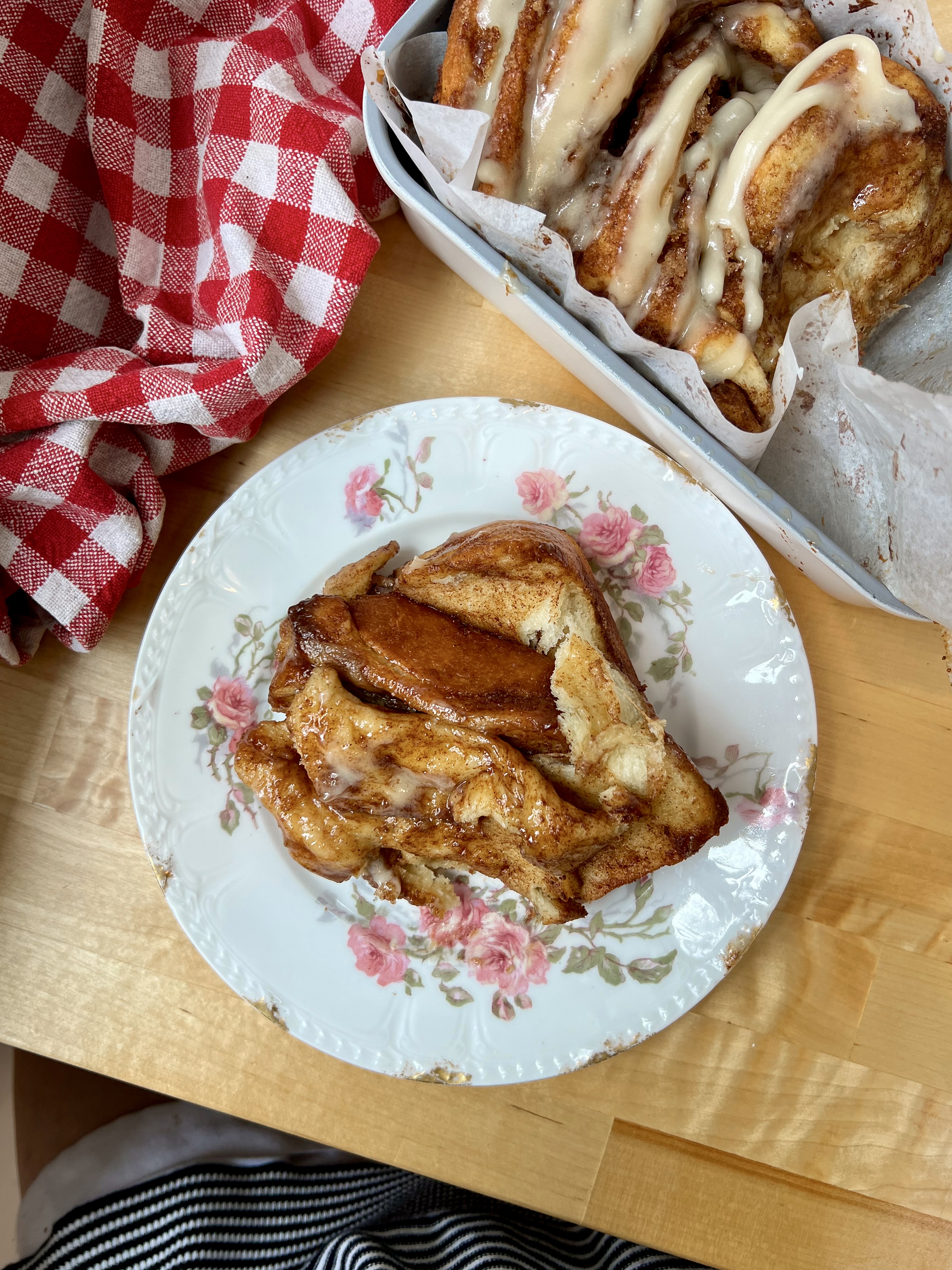 Cinnamon Pull-Apart Bread