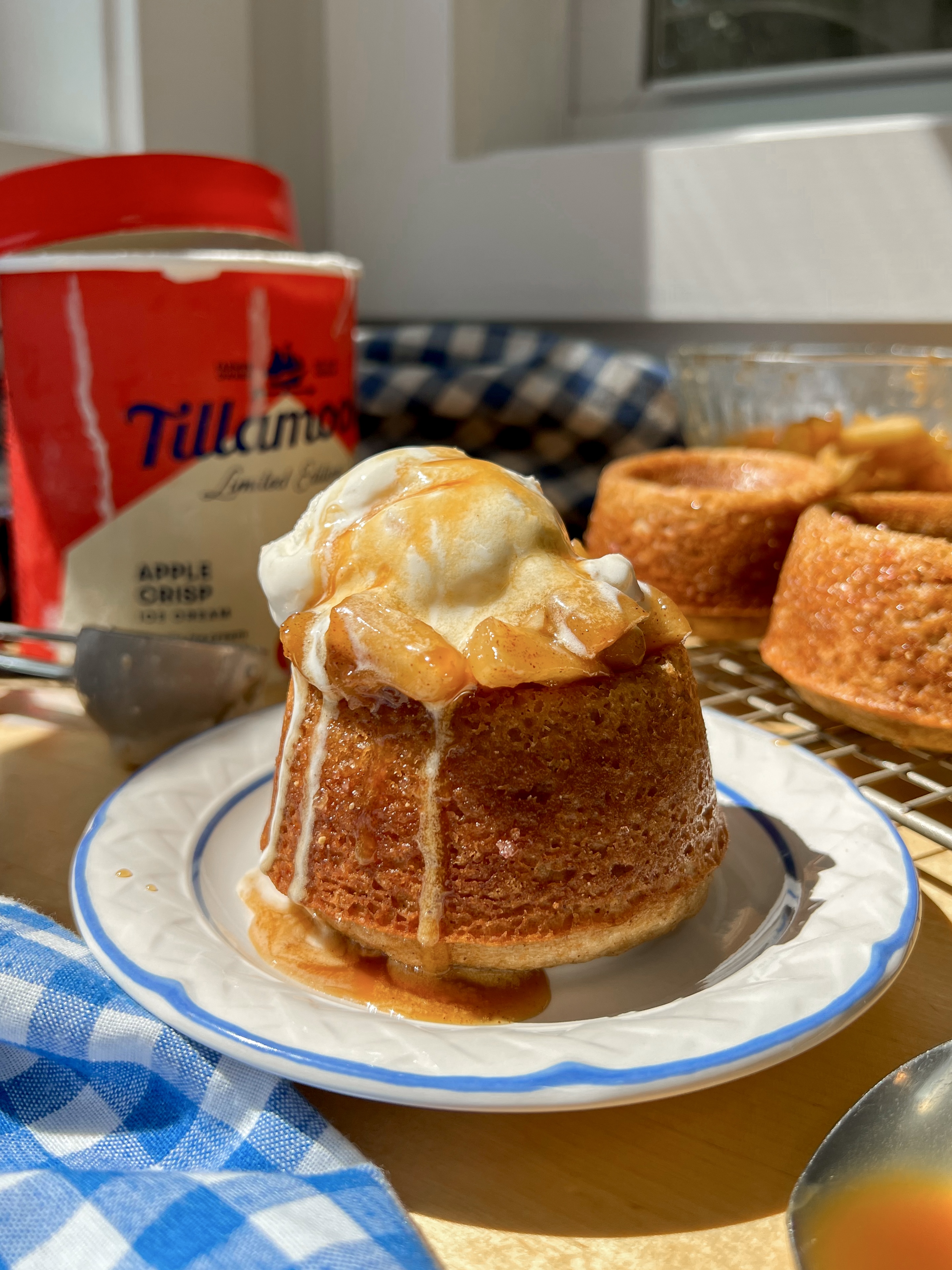 Mini Apple Cider Bundt Cakes w/ Homemade Apple Pie Filling